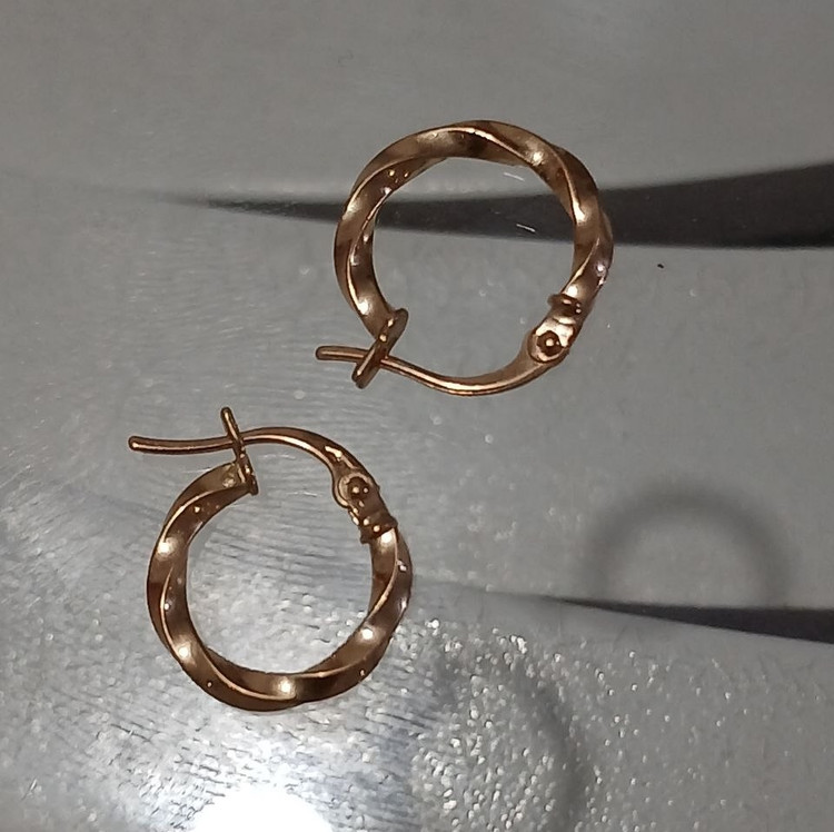 گوشواره حلقه ای طلا مدل پیچی وزن 700سوتی